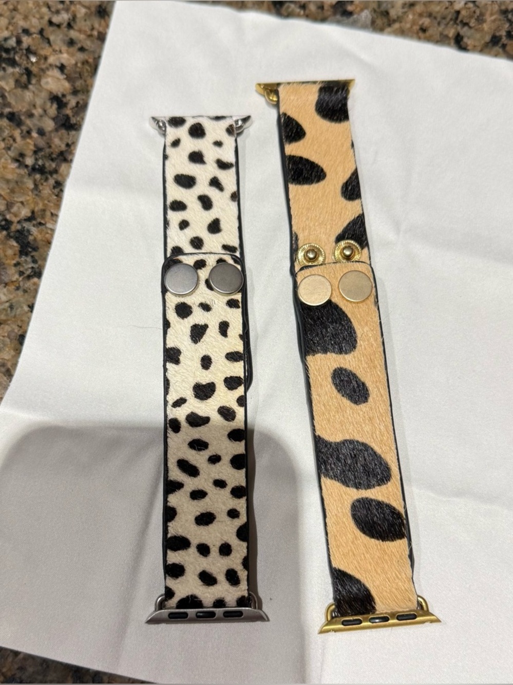 Leopard Print Apple Watch Bands - Black & Tan Spots
Calf hair